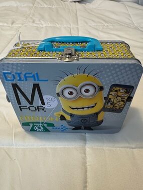 Minions Metal Case with Puzzle